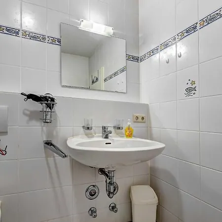 Ferienwohnung Lachmoewe شقة *